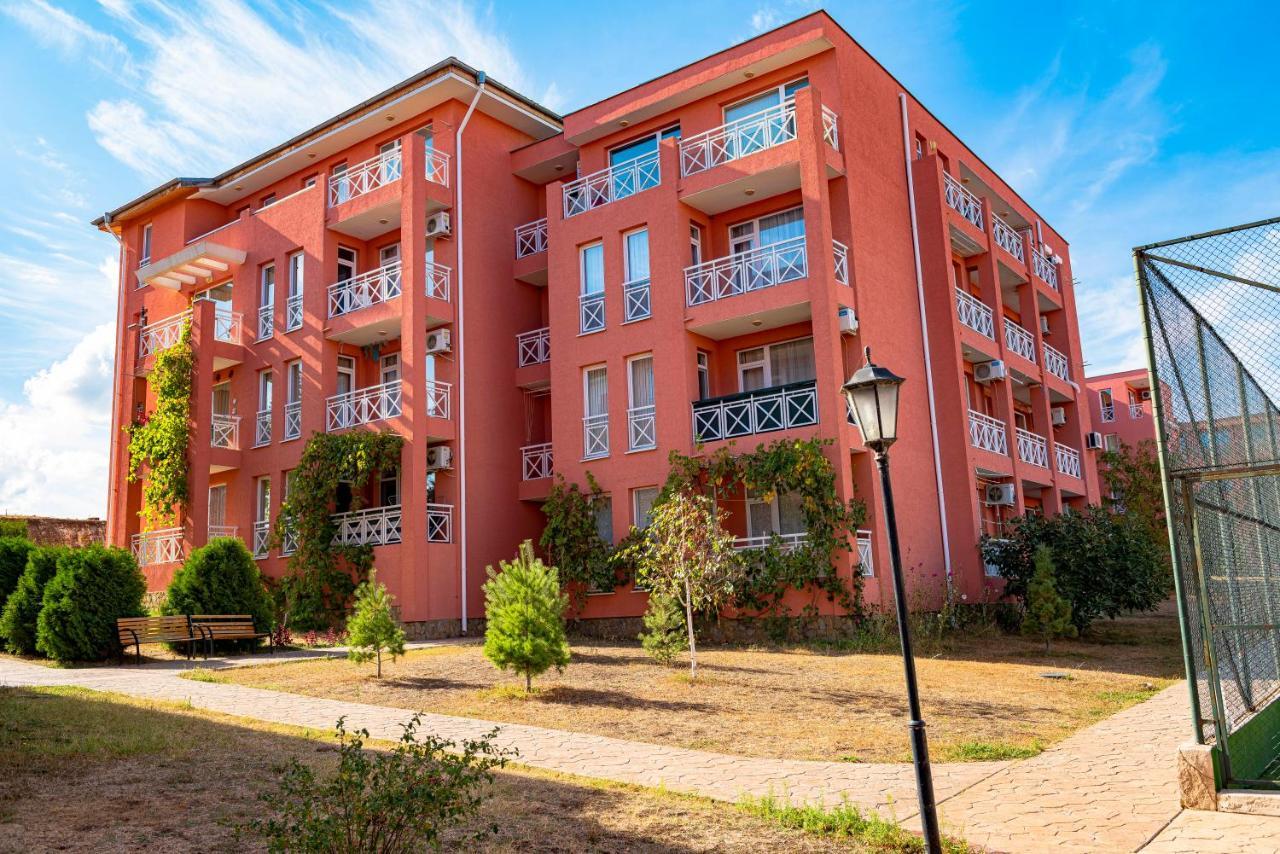 Sunny Day 6 - Menada Apartments ساني بيتش المظهر الخارجي الصورة