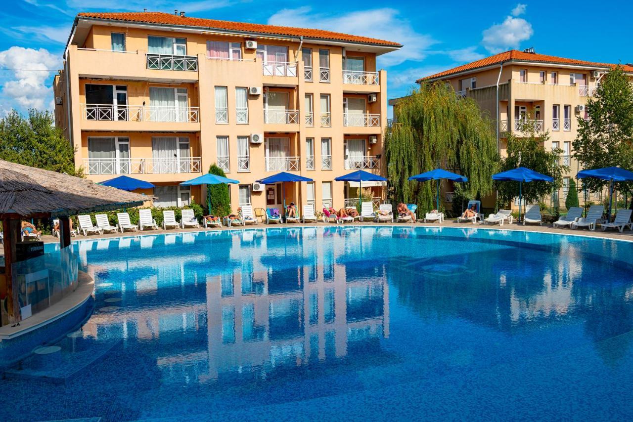 Sunny Day 6 - Menada Apartments ساني بيتش المظهر الخارجي الصورة