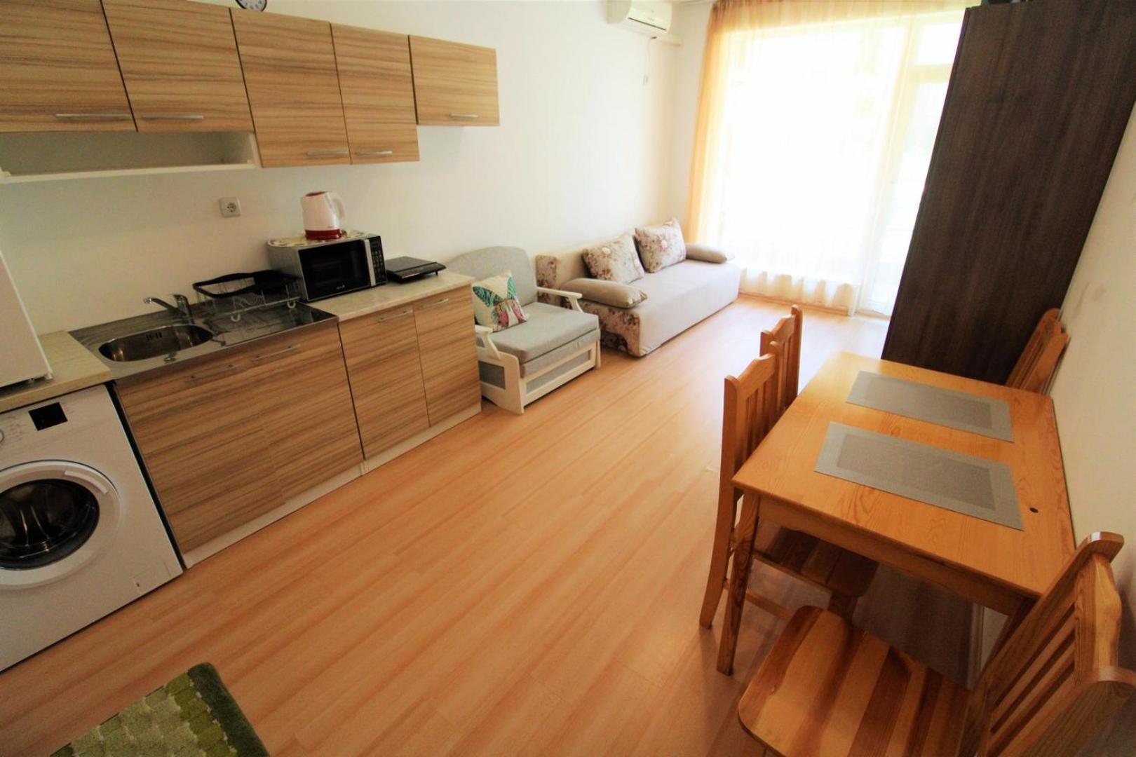 Sunny Day 6 - Menada Apartments ساني بيتش الغرفة الصورة