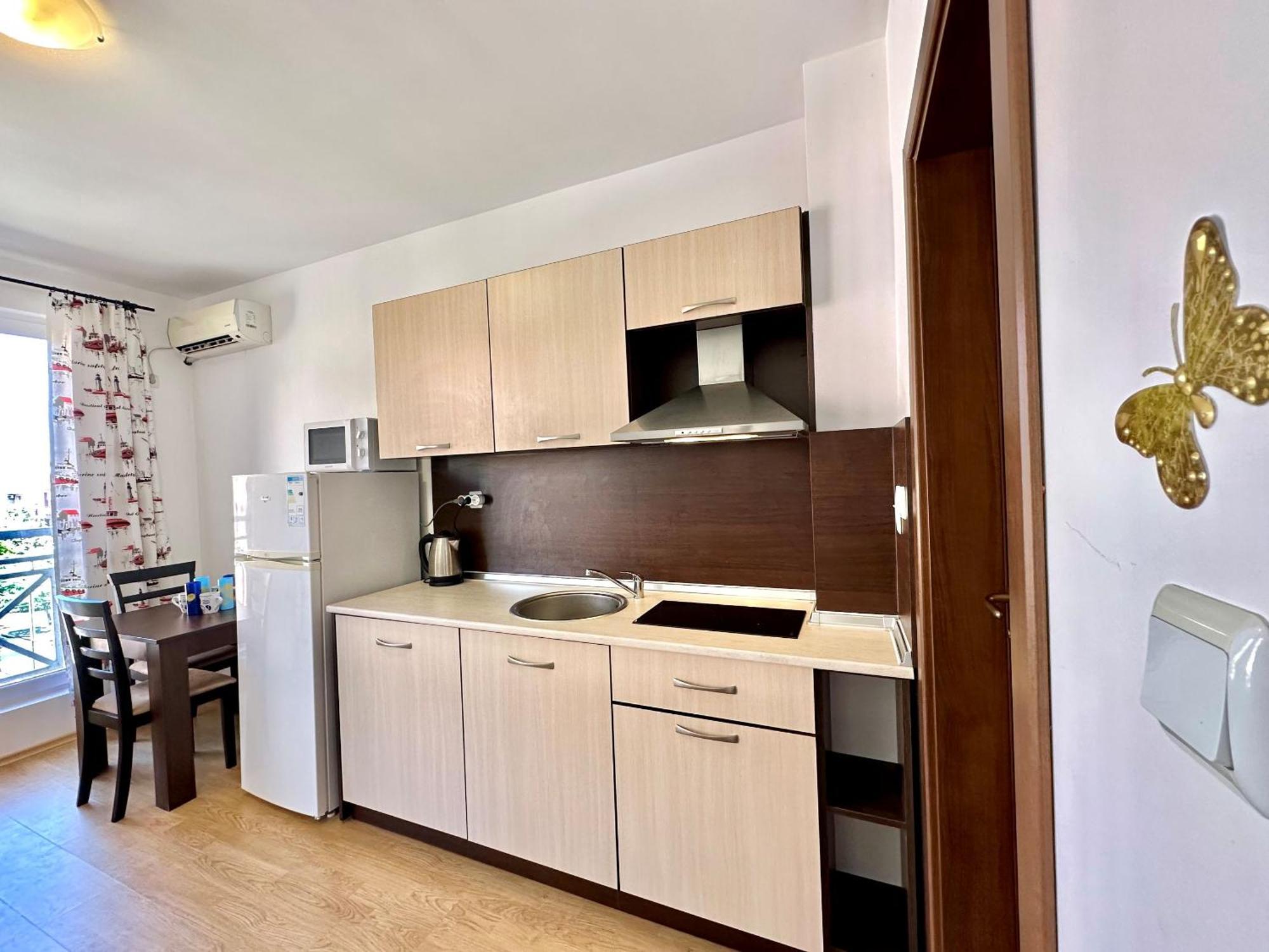 Sunny Day 6 - Menada Apartments ساني بيتش الغرفة الصورة