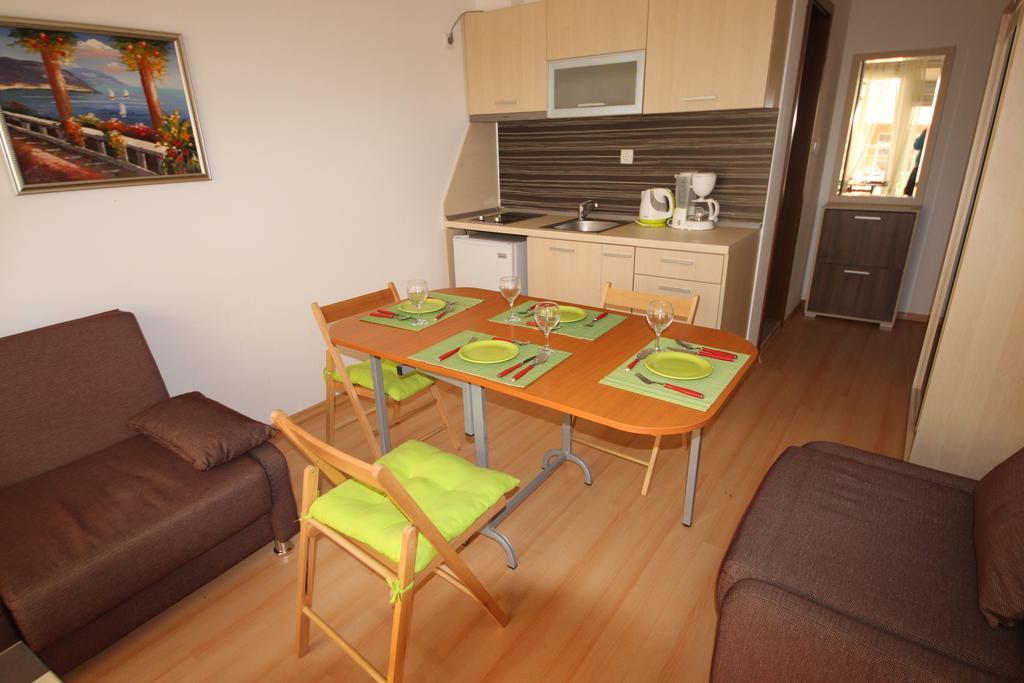 Sunny Day 6 - Menada Apartments ساني بيتش المظهر الخارجي الصورة