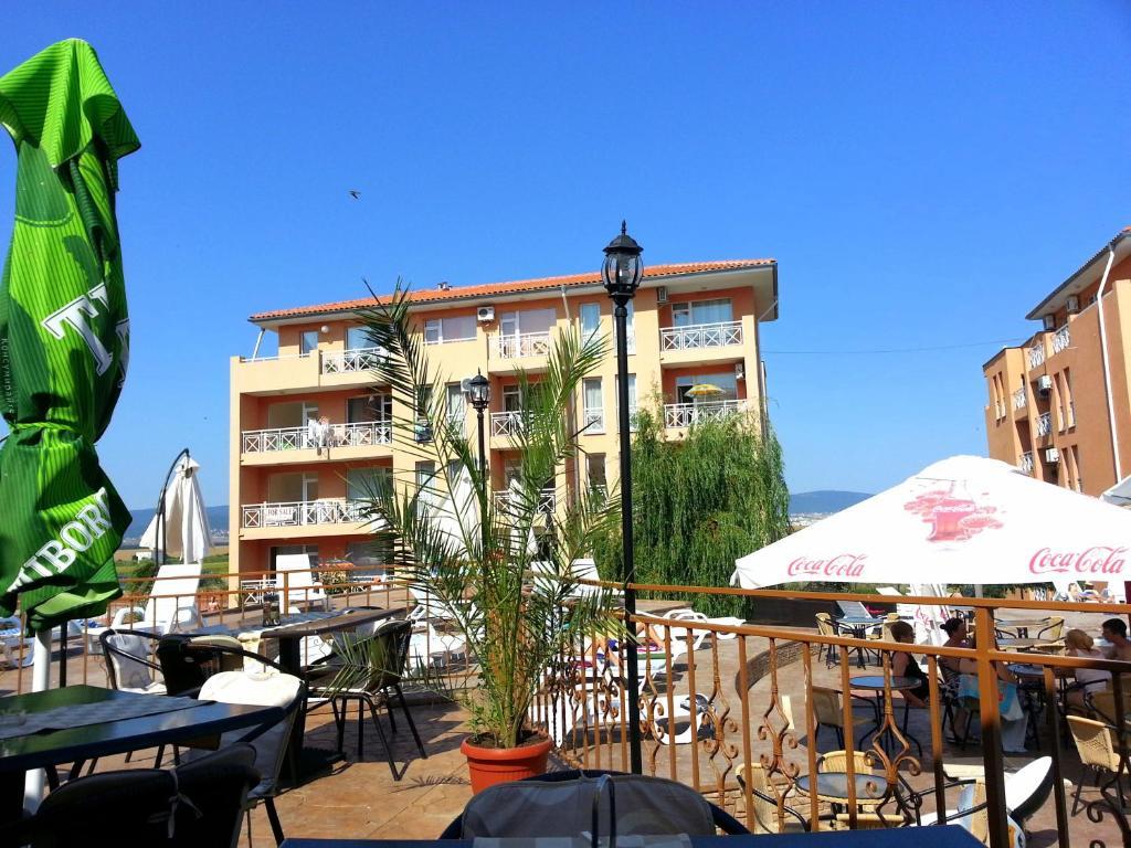 Sunny Day 6 - Menada Apartments ساني بيتش المظهر الخارجي الصورة