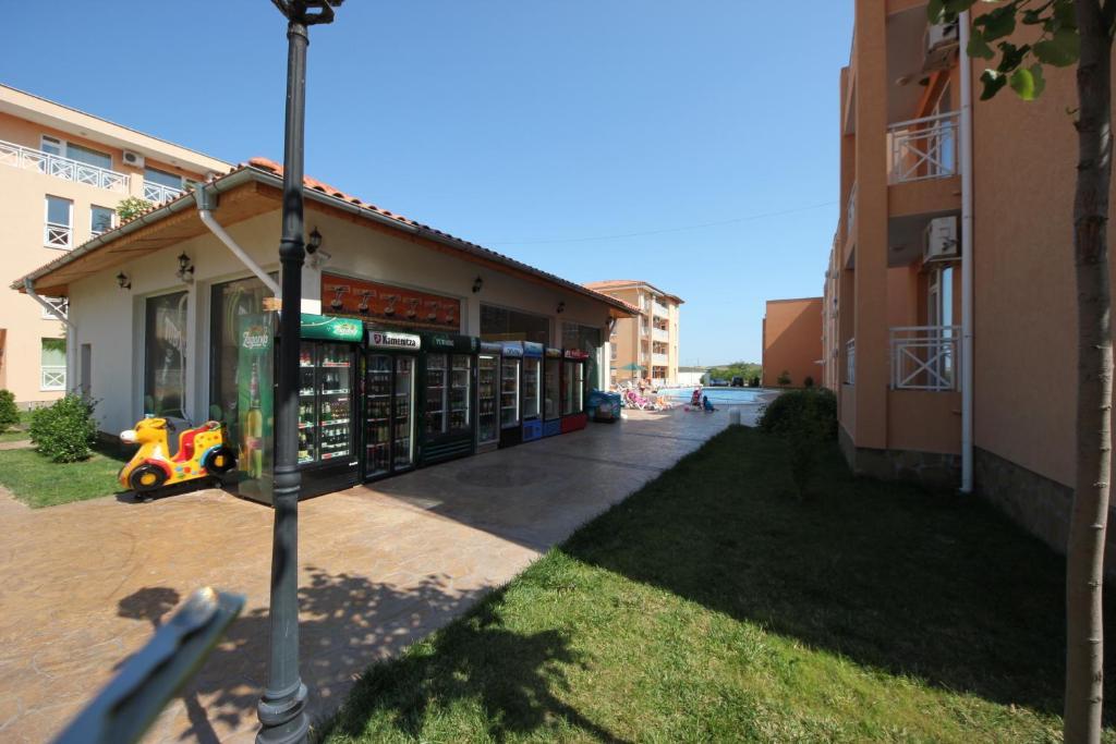 Sunny Day 6 - Menada Apartments ساني بيتش المظهر الخارجي الصورة