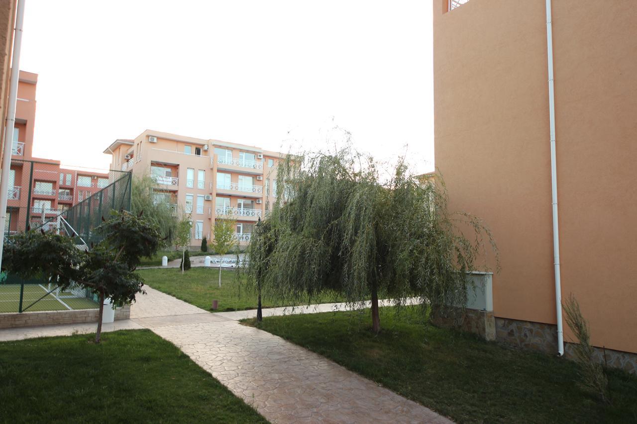 Sunny Day 6 - Menada Apartments ساني بيتش المظهر الخارجي الصورة
